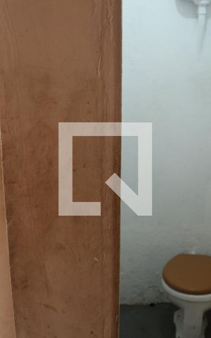 Casa à venda com 110m², 2 quartos e 1 vagaBanheiro 2