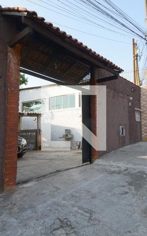 Casa à venda com 232m², 3 quartos e 4 vagasFachada