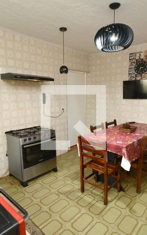 Casa à venda com 232m², 3 quartos e 4 vagasCozinha
