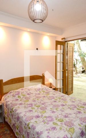 Casa à venda com 232m², 3 quartos e 4 vagasSuíte