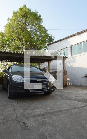 Casa à venda com 232m², 3 quartos e 4 vagasGaragem