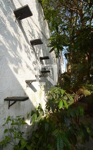 Casa à venda com 232m², 3 quartos e 4 vagasQuintal