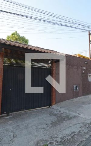 Casa à venda com 232m², 3 quartos e 4 vagasFachada