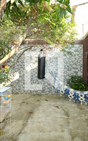 Casa à venda com 232m², 3 quartos e 4 vagasQuintal