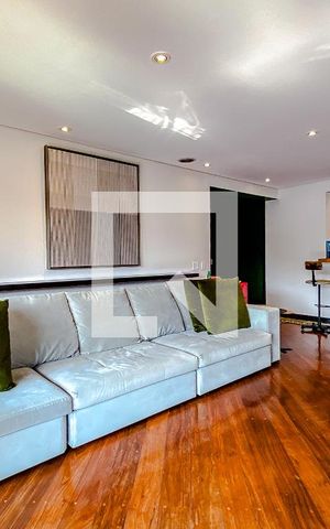 Apartamento para alugar com 200m², 4 quartos e 3 vagasSala