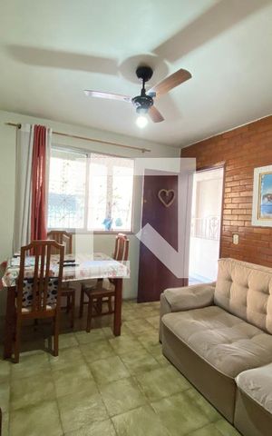 Casa à venda com 200m², 6 quartos e 3 vagas Casa à venda com 200m², 6 quartos e 3 vagasSala 2 casa 2
