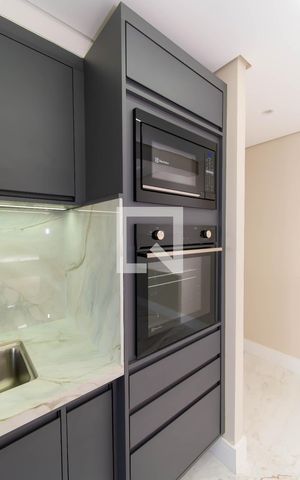 Apartamento à venda com 121m², 2 quartos e 2 vagas Apartamento à venda com 121m², 2 quartos e 2 vagasCozinha