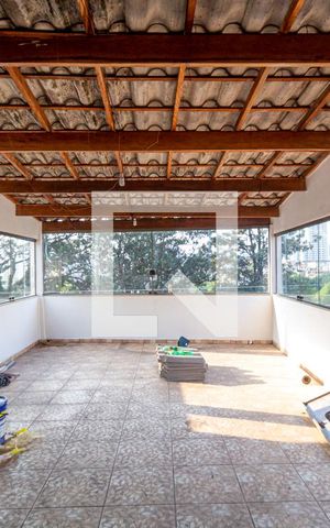 Casa para alugar com 150m², 2 quartos e sem vagaÁrea de lazer