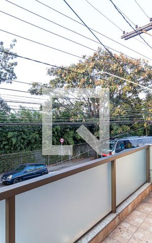 Casa para alugar com 150m², 2 quartos e sem vagaVaranda