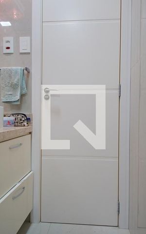 Apartamento à venda com 62m², 2 quartos e 1 vagaBanheiro Corredor
