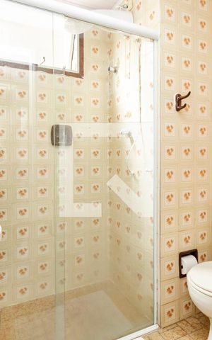 Apartamento à venda com 77m², 3 quartos e 1 vaga Apartamento à venda com 77m², 3 quartos e 1 vagaBanheiro