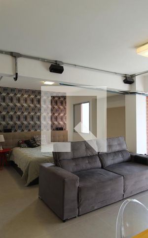 Apartamento à venda com 45m², 1 quarto e 1 vagaSala/Quarto