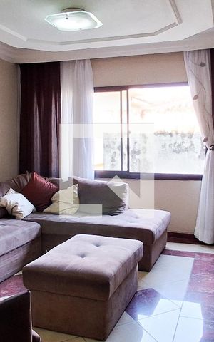 Apartamento à venda com 118m², 3 quartos e 2 vagas Apartamento à venda com 118m², 3 quartos e 2 vagasSala