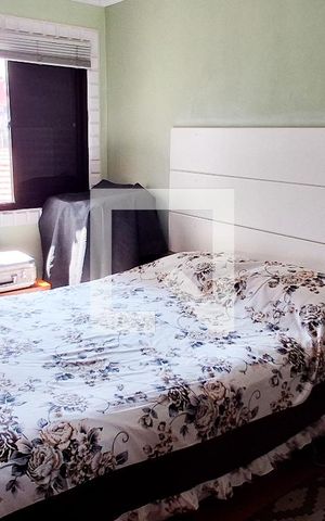Apartamento à venda com 118m², 3 quartos e 2 vagas Apartamento à venda com 118m², 3 quartos e 2 vagasSuíte