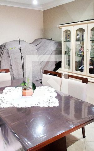 Apartamento à venda com 118m², 3 quartos e 2 vagas Apartamento à venda com 118m², 3 quartos e 2 vagasSala de Jantar