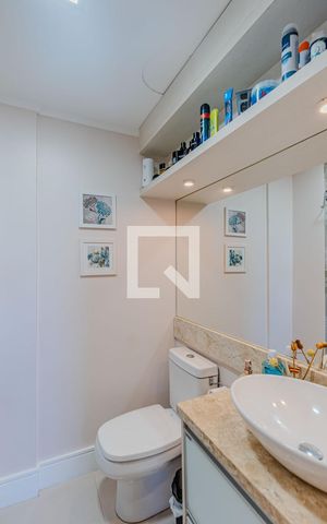 Apartamento à venda com 89m², 3 quartos e 1 vagaBanheiro do Corredor