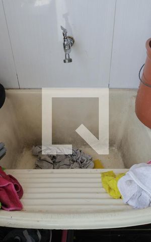Apartamento à venda com 57m², 2 quartos e sem vaga Apartamento à venda com 57m², 2 quartos e sem vagaÁrea de serviço