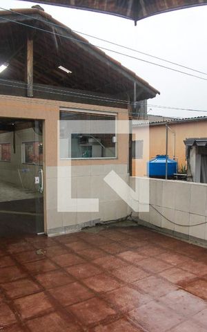 Casa à venda com 240m², 3 quartos e 2 vagas Casa à venda com 240m², 3 quartos e 2 vagasÁrea comum
