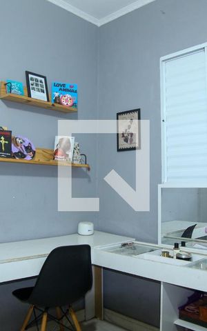 Casa à venda com 240m², 3 quartos e 2 vagas Casa à venda com 240m², 3 quartos e 2 vagasQuarto 3