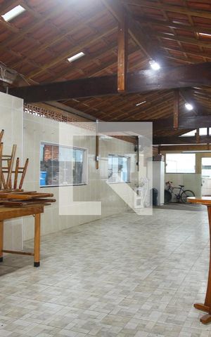 Casa à venda com 240m², 3 quartos e 2 vagas Casa à venda com 240m², 3 quartos e 2 vagasÁrea Gourmet