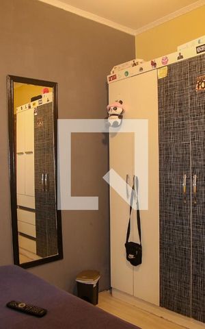 Casa à venda com 240m², 3 quartos e 2 vagas Casa à venda com 240m², 3 quartos e 2 vagasQuarto