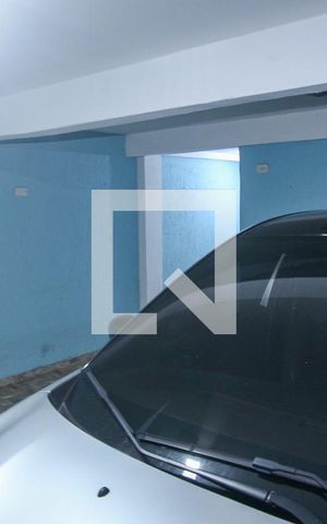 Casa à venda com 240m², 3 quartos e 2 vagas Casa à venda com 240m², 3 quartos e 2 vagasGaragem