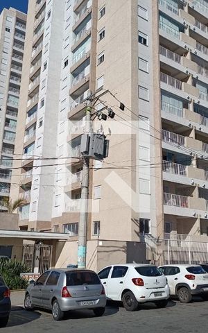 Apartamento para alugar com 42m², 2 quartos e 1 vaga Apartamento para alugar com 42m², 2 quartos e 1 vagaFachada