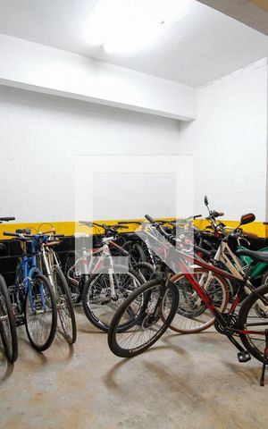 Studio para alugar com 35m², 1 quarto e 1 vaga Studio para alugar com 35m², 1 quarto e 1 vagaÁrea Comum - Bicicletário