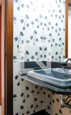 Apartamento à venda com 165m², 3 quartos e 2 vagasLavabo