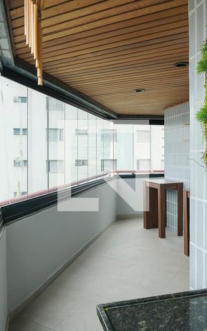 Apartamento à venda com 165m², 3 quartos e 2 vagasVaranda