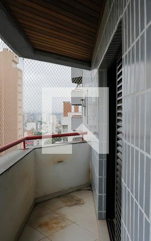 Apartamento à venda com 165m², 3 quartos e 2 vagasVaranda da suíte