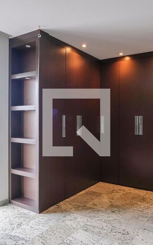 Apartamento à venda com 165m², 3 quartos e 2 vagasSuíte