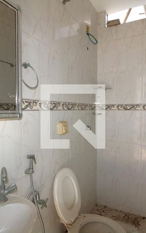 Casa de condomínio à venda com 500m², 4 quartos e 2 vagasBanheiro Social 2