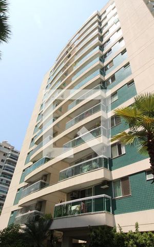 Apartamento à venda com 76m², 2 quartos e 1 vagaFachada do bloco