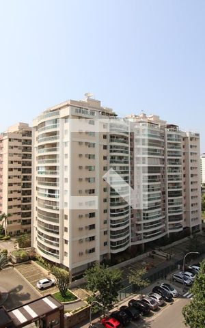 Apartamento à venda com 76m², 2 quartos e 1 vagaVista