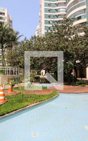 Apartamento à venda com 76m², 2 quartos e 1 vagaDetalhe Condomínio