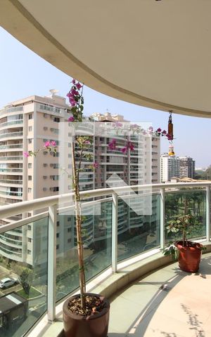 Apartamento à venda com 76m², 2 quartos e 1 vagaVaranda
