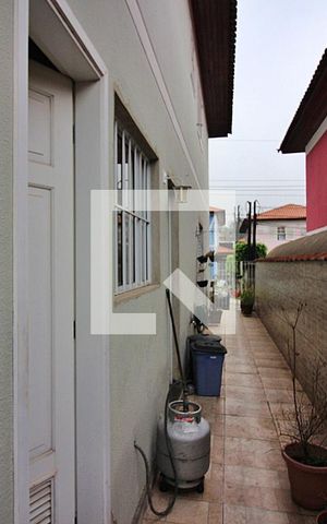 Casa de condomínio à venda com 105m², 3 quartos e 2 vagasCorredor