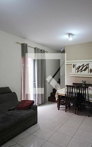Casa de condomínio à venda com 105m², 3 quartos e 2 vagasSala 