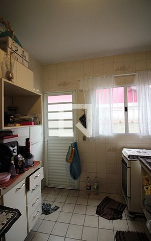 Casa de condomínio à venda com 105m², 3 quartos e 2 vagasCozinha 