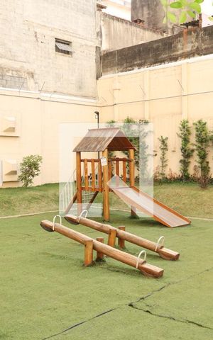 Apartamento à venda com 41m², 2 quartos e sem vagaÁrea comum - Playground