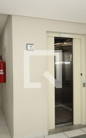 Apartamento à venda com 41m², 2 quartos e sem vagaÁrea comum - Saguão do apartamento