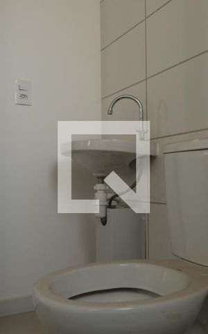 Apartamento à venda com 41m², 2 quartos e sem vagaBanheiro