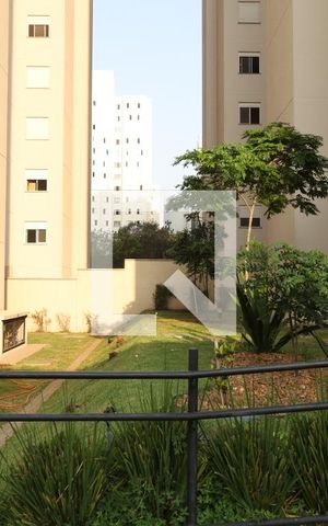 Apartamento à venda com 41m², 2 quartos e sem vagaÁrea comum