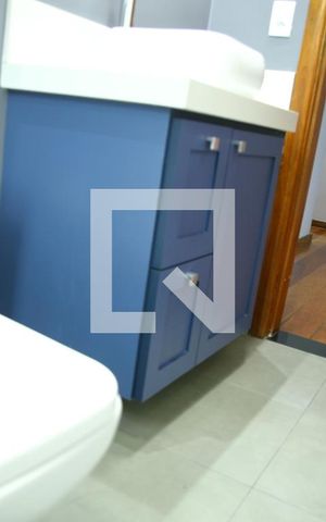 Apartamento à venda com 124m², 4 quartos e 2 vagasBanheiro social 