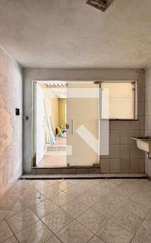 Casa à venda com 164m², 3 quartos e 3 vagas Casa à venda com 164m², 3 quartos e 3 vagasLavanderia