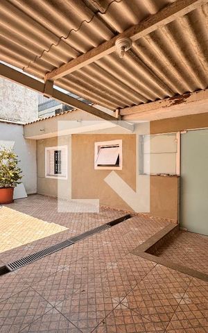 Casa à venda com 164m², 3 quartos e 3 vagas Casa à venda com 164m², 3 quartos e 3 vagasQuintal