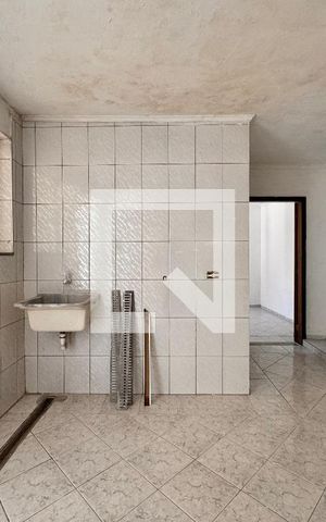 Casa à venda com 164m², 3 quartos e 3 vagas Casa à venda com 164m², 3 quartos e 3 vagasLavanderia