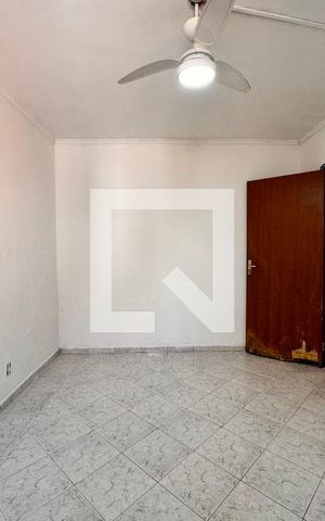 Casa à venda com 164m², 3 quartos e 3 vagas Casa à venda com 164m², 3 quartos e 3 vagasQuarto edícula