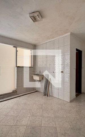 Casa à venda com 164m², 3 quartos e 3 vagas Casa à venda com 164m², 3 quartos e 3 vagasLavanderia